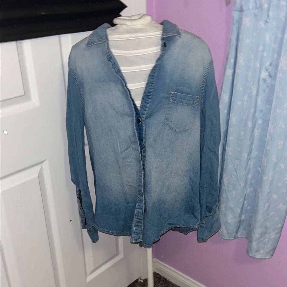 Casual Light Blue Denim Shirt